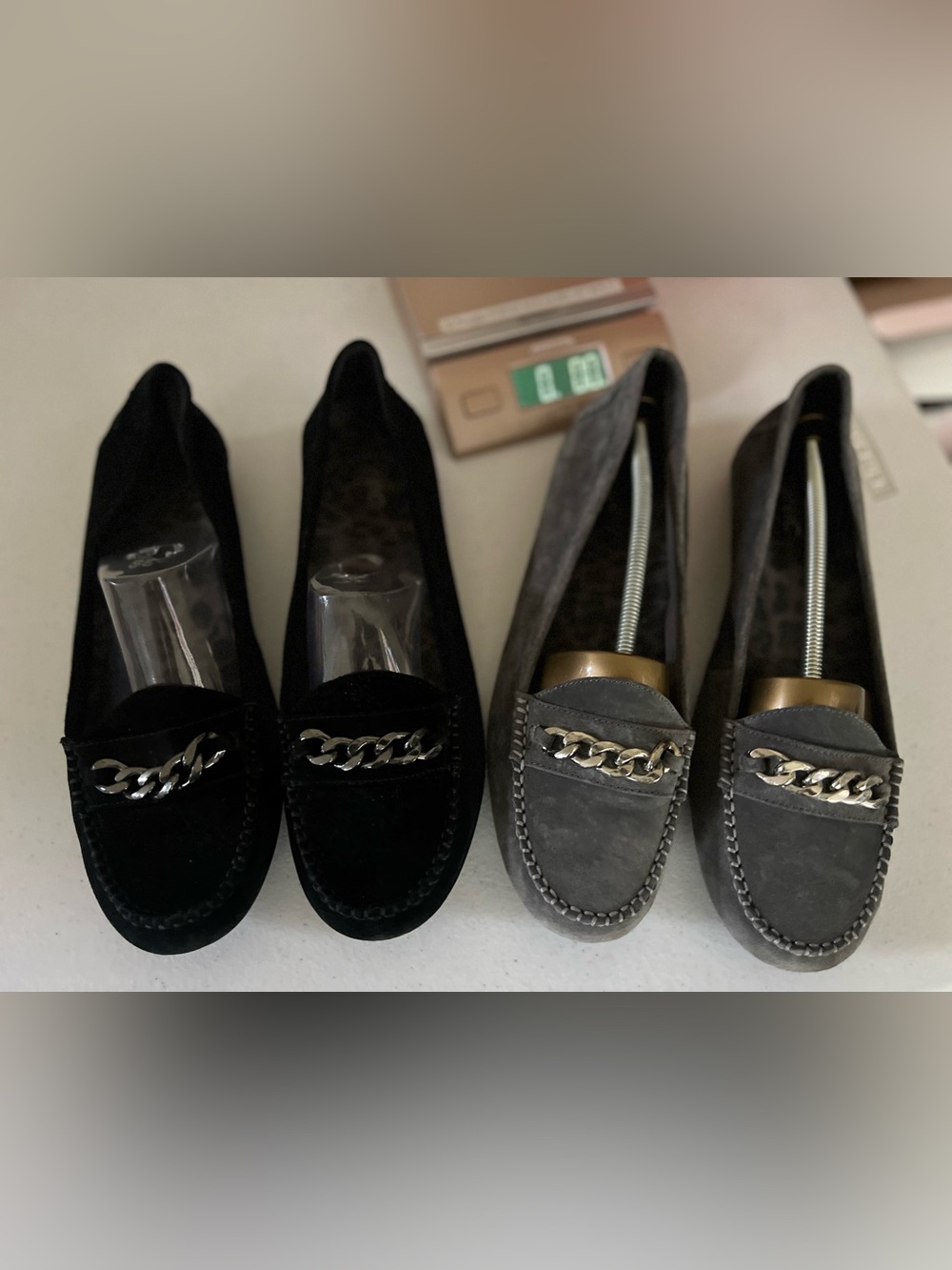 Vionic Mesa Lot Of 2 gray/Black suede Women’s Flats loafers Size 12 Comfort - Picture 2 of 11